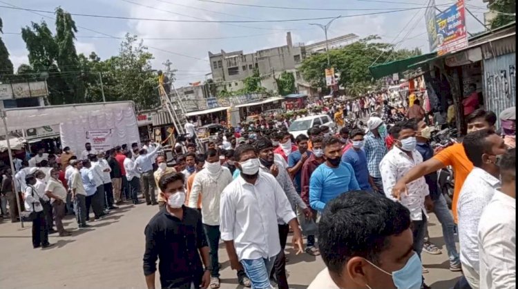 शिवप्रहार न्यूज- बेलापूर लव्ह जिहाद प्रकरणी “शिवप्रहार प्रतिष्ठान”चा श्रीरामपूर पोलीस स्टेशनवर भव्य मोर्चा...