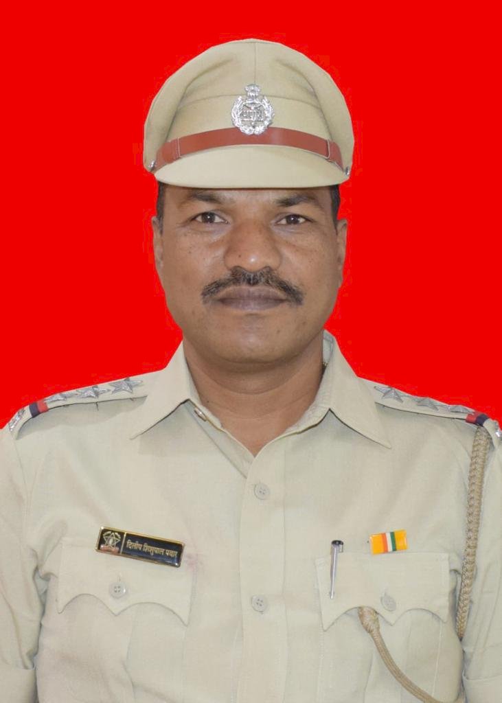 शिवप्रहार न्यूज- पोनि. दिलीप पवार यांना उत्कृष्ट तपासाबद्दल केंद्रकडुन पुरस्कार…