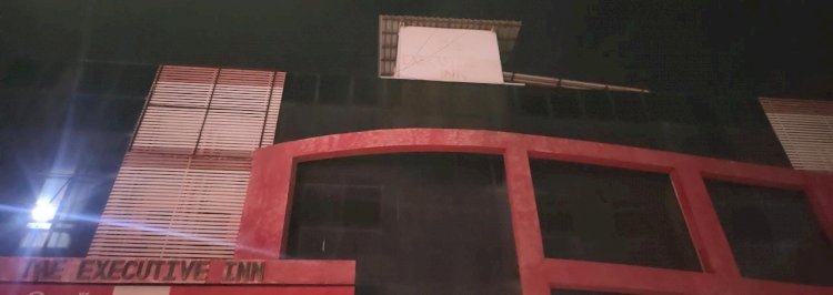 शिवप्रहार न्यूज - साईबाबांच्या पवित्र शिर्डीत हाय प्रोफाईल वेश्या व्यवसाय उघड ! ६ हॉटेलवर छापा !! शिर्डीत खळबळ !!! DySP मिटकेंचा दणका…