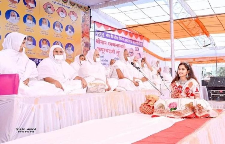 शिवप्रहार न्युज - चाळीस वर्षांनंतर श्रीरामपुरात जैन भागवती दीक्षा महोत्सव २१ वर्षांच्या मोक्षाने घेतली दीक्षा…
