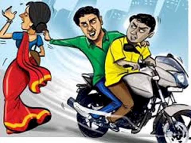शिवप्रहार न्युज -  श्रीरामपूरच्या महिलेचे नेवाशात गंठण मारले...
